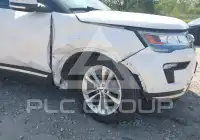 2018 Ford EXPLORER photo