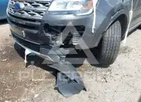 2018 Ford EXPLORER фото