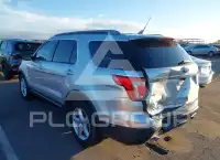 2018 Ford EXPLORER photo