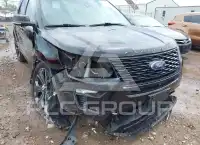 2018 Ford EXPLORER photo