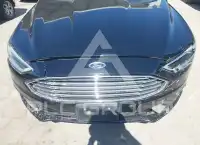 2018 Ford FUSION фото