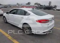 2018 Ford FUSION фото