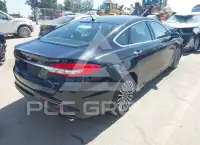 2018 Ford FUSION фото