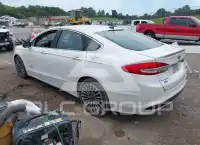 2018 Ford FUSION фото