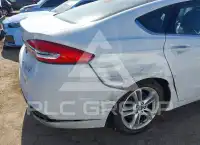 2018 Ford FUSION photo