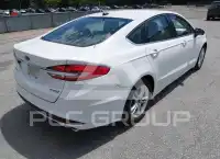 2018 Ford FUSION photo