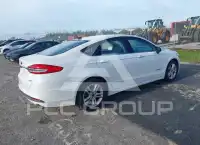 2018 Ford FUSION photo