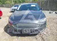 2018 Ford FUSION photo