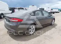 2018 Ford FUSION фото