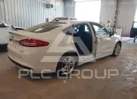 2018 Ford FUSION photo