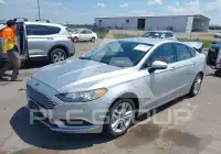 2018 Ford FUSION фото