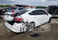 2018 Ford FUSION фото