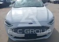 2018 Ford FUSION фото