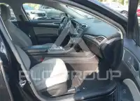 2018 Ford FUSION photo
