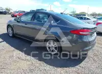 2018 Ford FUSION фото