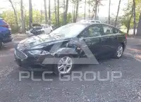 2018 Ford FUSION photo