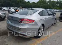2018 Ford FUSION фото