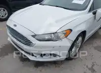 2018 Ford FUSION фото
