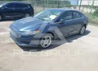 2018 Ford FUSION фото