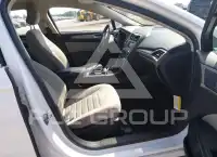 2018 Ford FUSION photo