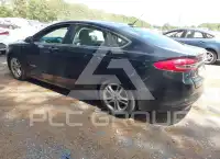 2018 Ford FUSION photo