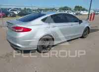 2018 Ford FUSION фото