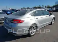 2018 Ford FUSION photo