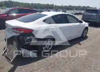 2018 Ford FUSION photo