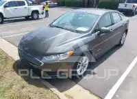 2018 Ford FUSION photo