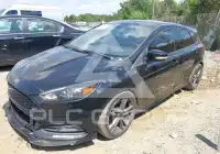 2018 Ford FOCUS фото
