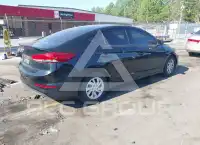 2018 Hyundai Elantra photo