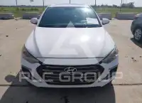 2018 Hyundai Elantra photo