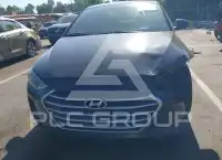 2018 Hyundai Elantra photo