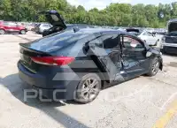 2018 Hyundai Elantra фото