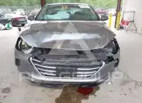 2018 Hyundai Elantra фото