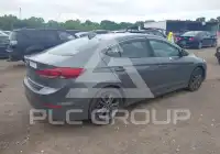 2018 Hyundai Elantra фото