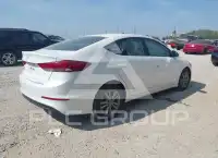 2018 Hyundai Elantra photo