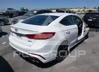 2018 Hyundai Elantra фото