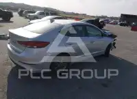 2018 Hyundai Elantra фото