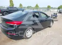 2018 Hyundai Elantra photo