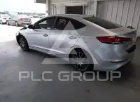 2018 Hyundai Elantra photo