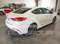 2018 Hyundai Elantra фото