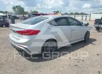 2018 Hyundai Elantra photo