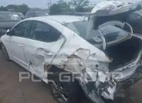 2018 Hyundai Elantra фото