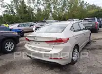 2018 Hyundai Elantra фото