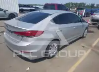 2018 Hyundai Elantra photo