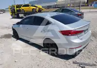 2018 Hyundai Elantra фото
