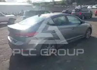 2018 Hyundai Elantra фото