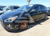 2018 Hyundai Elantra photo