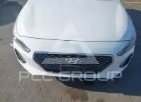 2018 Hyundai Elantra photo